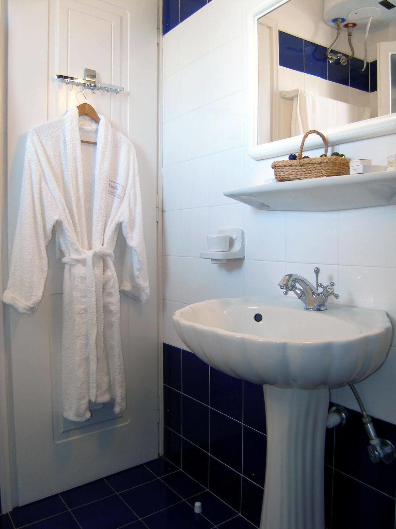 Emilia Luxury Apartments Mégas Yialós-Nítes Zewnętrze zdjęcie