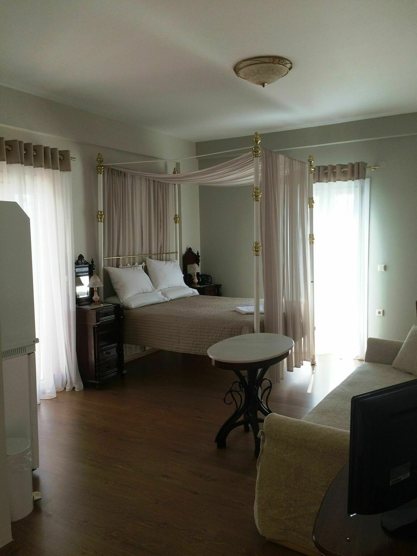 Emilia Luxury Apartments Mégas Yialós-Nítes Zewnętrze zdjęcie